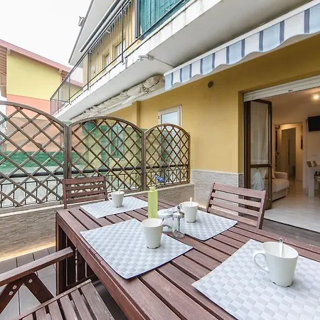 Residence Daytona Appartamento Due Camere Caorle Room photo